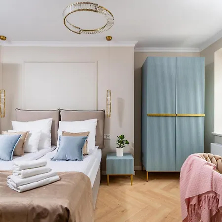 Rooftop Wawel View With Jacuzzi L Luxury