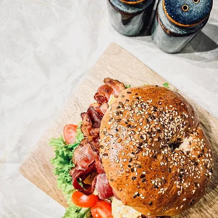 Rooftop Wawel View With Jacuzzi L Luxury Appartamento *