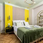 Rooftop Wawel View With Jacuzzi L Luxury Appartamento *